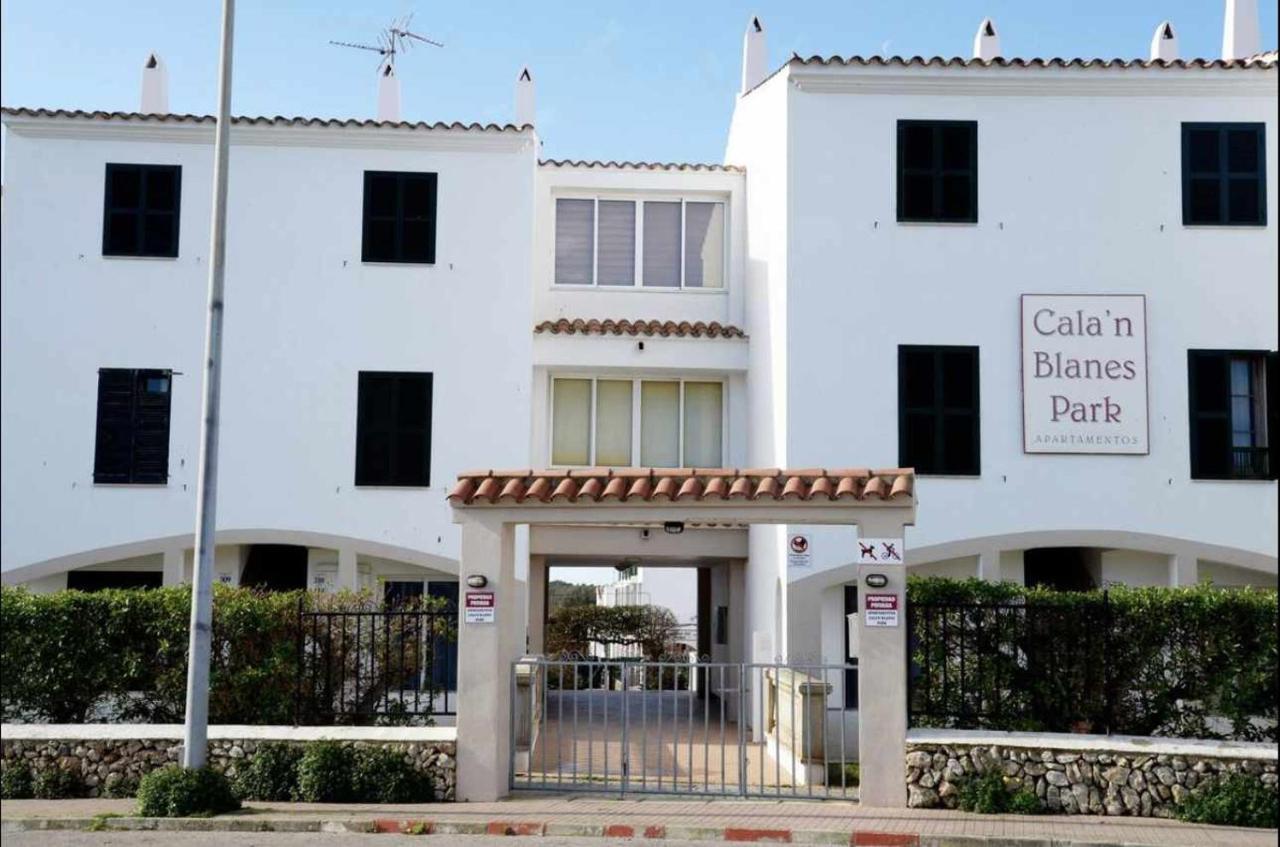 Apartamento Bajo Con Piscina Macarella Cala'N Blanes  Extérieur photo